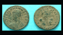 Crispus, Votive, Captives reverse, Sweet!